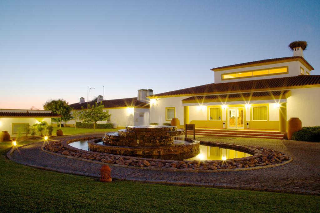 Vila Gale Alentejo Vineyard - Clube De Campo Albernoa Kültér fotó