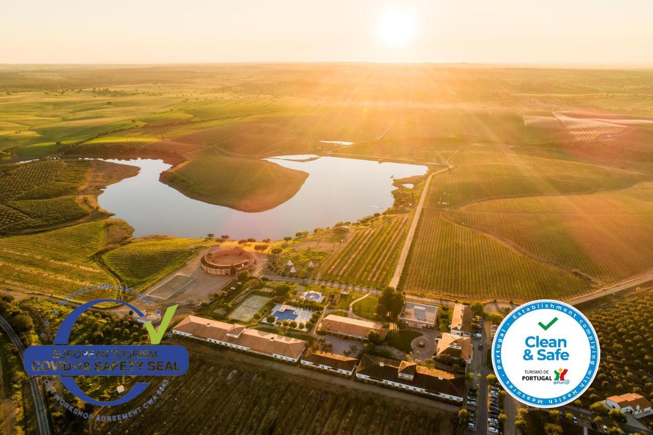 Vila Gale Alentejo Vineyard - Clube De Campo Albernoa Kültér fotó